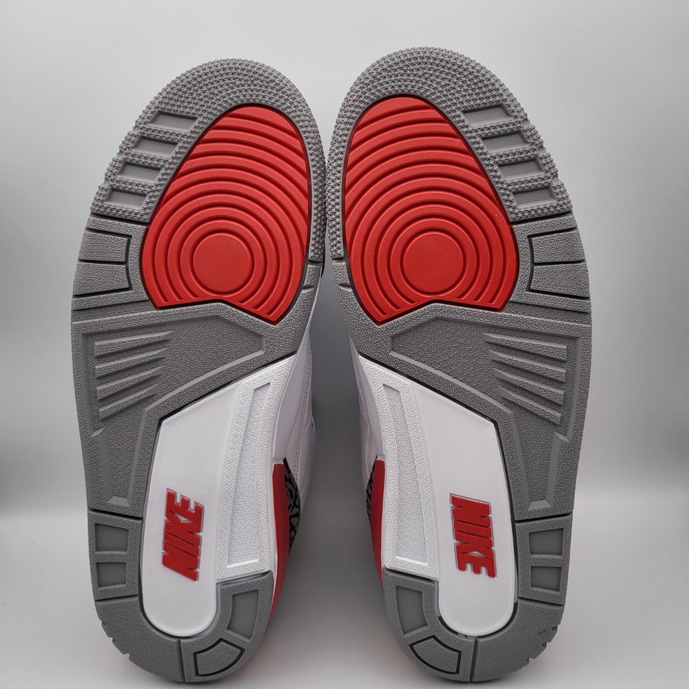 NEW Men's Sz 10 Jordan 3 Retro "Fire Red" Shoes - DN3707-160 - Picture 8 of 10